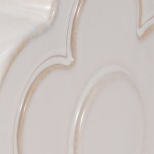 LUCASCREST IVORY VASE 7 (IN) 6