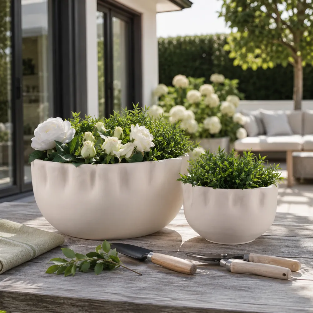 GARFIELDMORE SET OF 2 WHITE PLANTER 7 (IN)