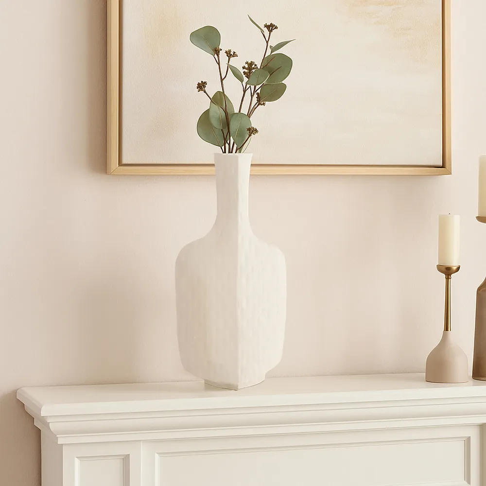 YATESFIELD WHITE VASE 19 (IN)