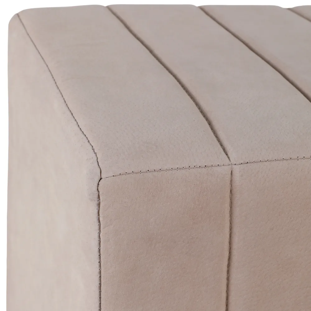 BRAECLIFF TAN OTTOMAN 19 (IN)