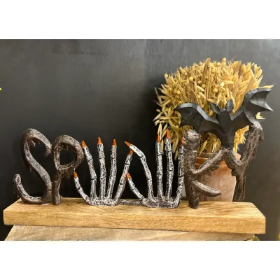 Spooky Hands 15x8in