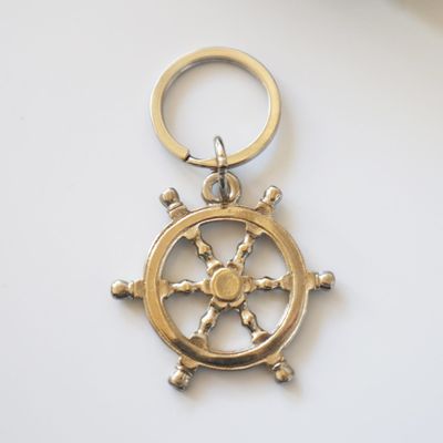 CRUISERS BOAT KEYCHAIN W SPINNING PROPELLER - BEAR FAMILY