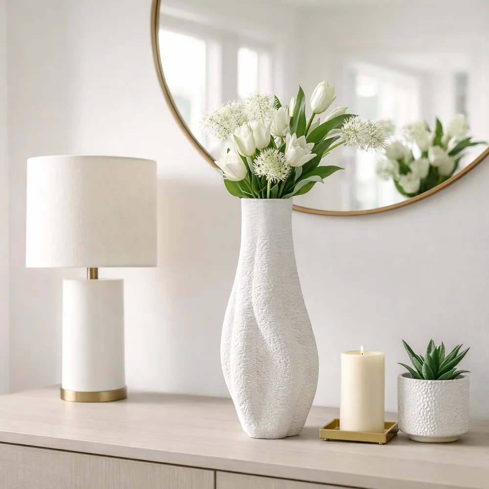 HADFIELDROSE IVORY VASE 20 (IN)