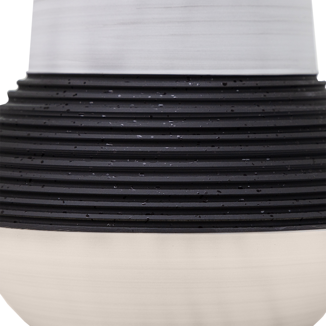 Woodrow Short Vase 7