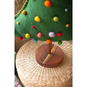 Large Felt Christmas Tree on Wood Base 2