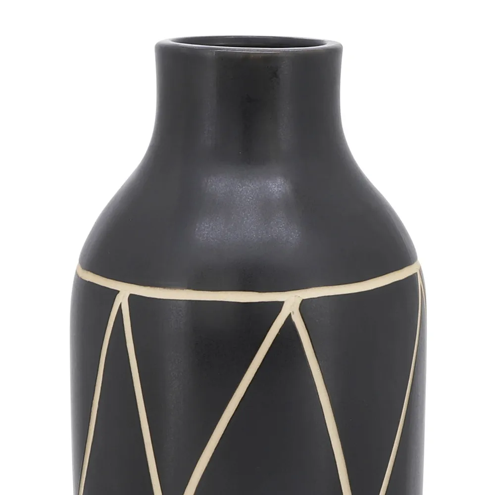 FENTONMOOR BLACK VASE 16 (IN)