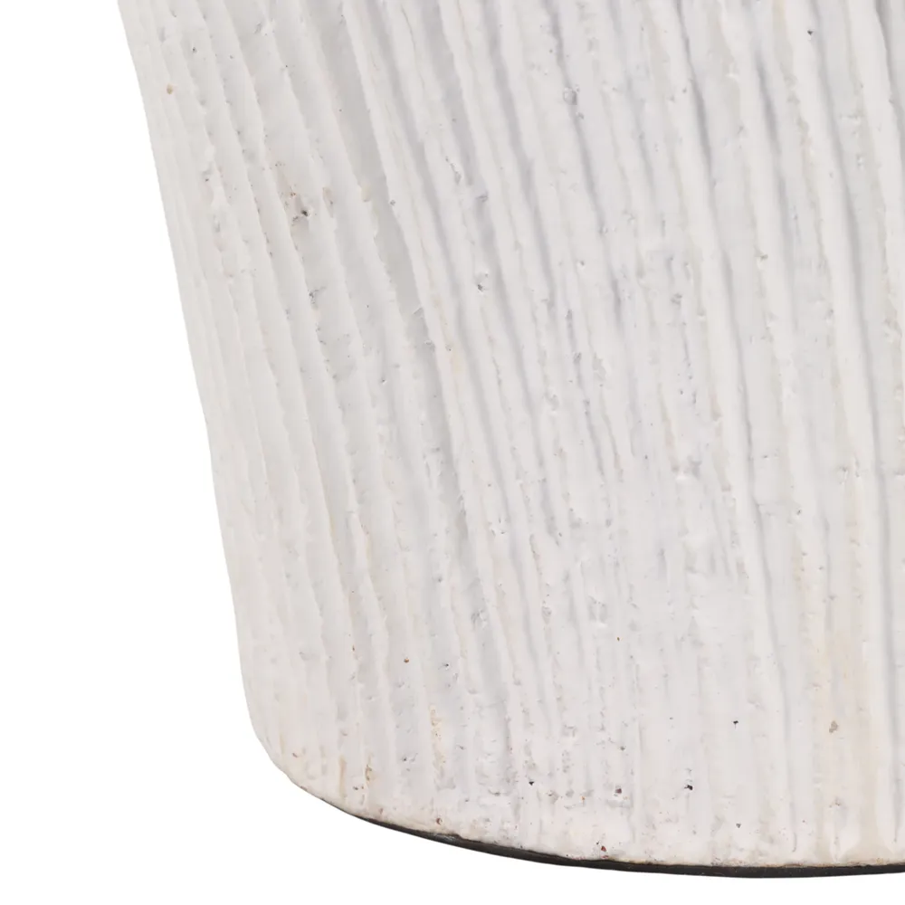 DENNINGLAND WHITE VASE 26 (IN)