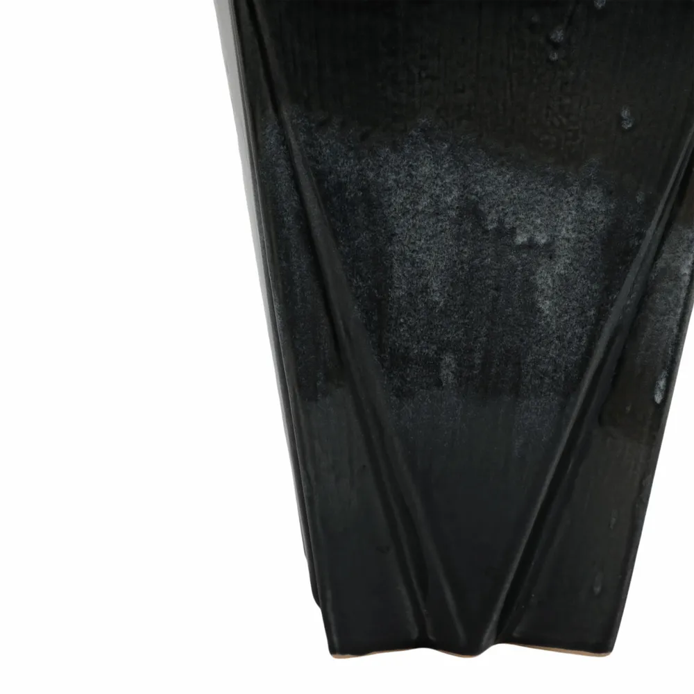 CAXTONCROSS GRAY VASE 33 (IN)