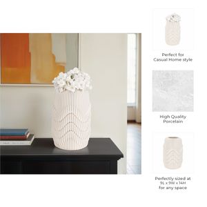 BRYNCROSS IVORY VASE 14 (IN) 8
