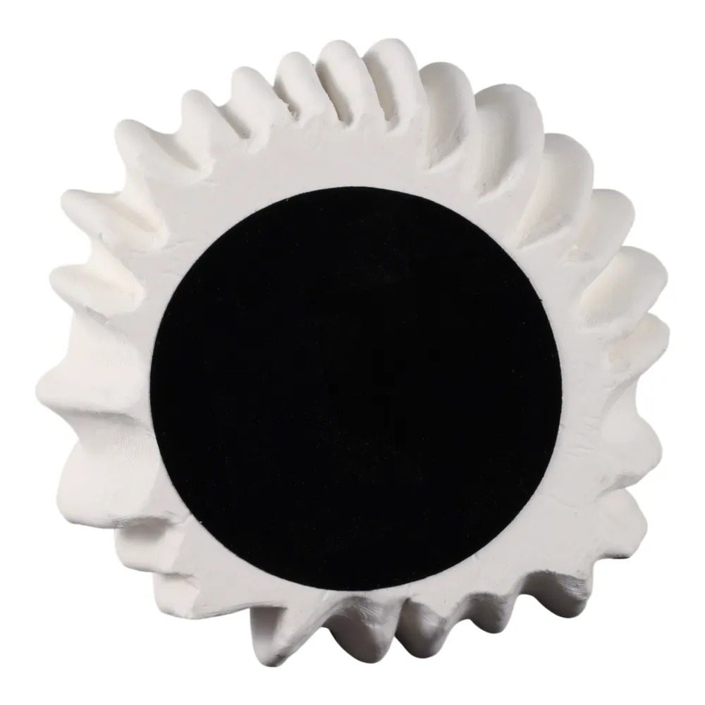 FIONAGROVE IVORY VASE 9 (IN)