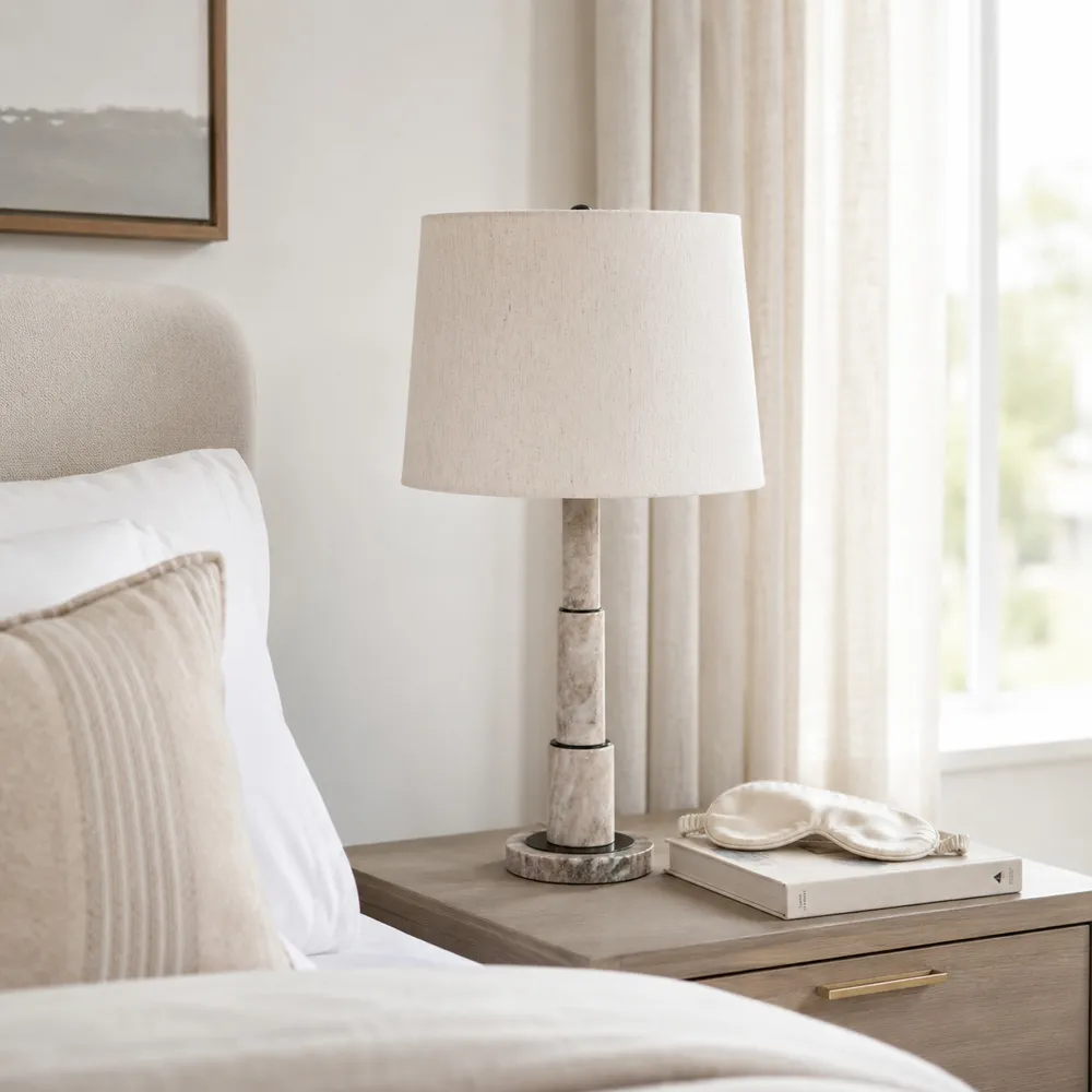 BOLTONWICK WHITE LAMP 28 (IN)