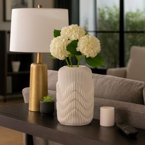 BRYNCROSS IVORY VASE 14 (IN) 2