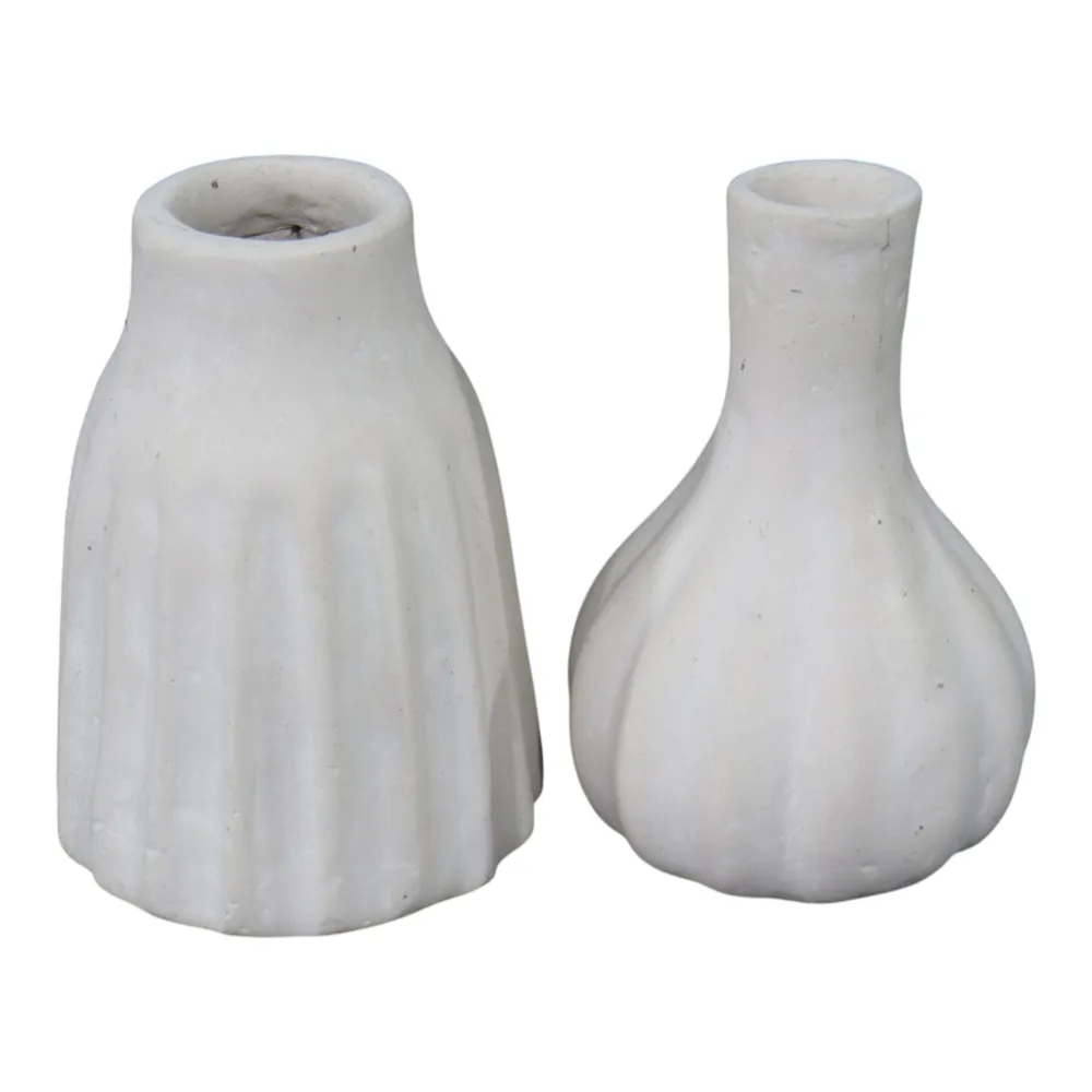 DOVERMORE SET OF 2 IVORY VASES 7 (IN)