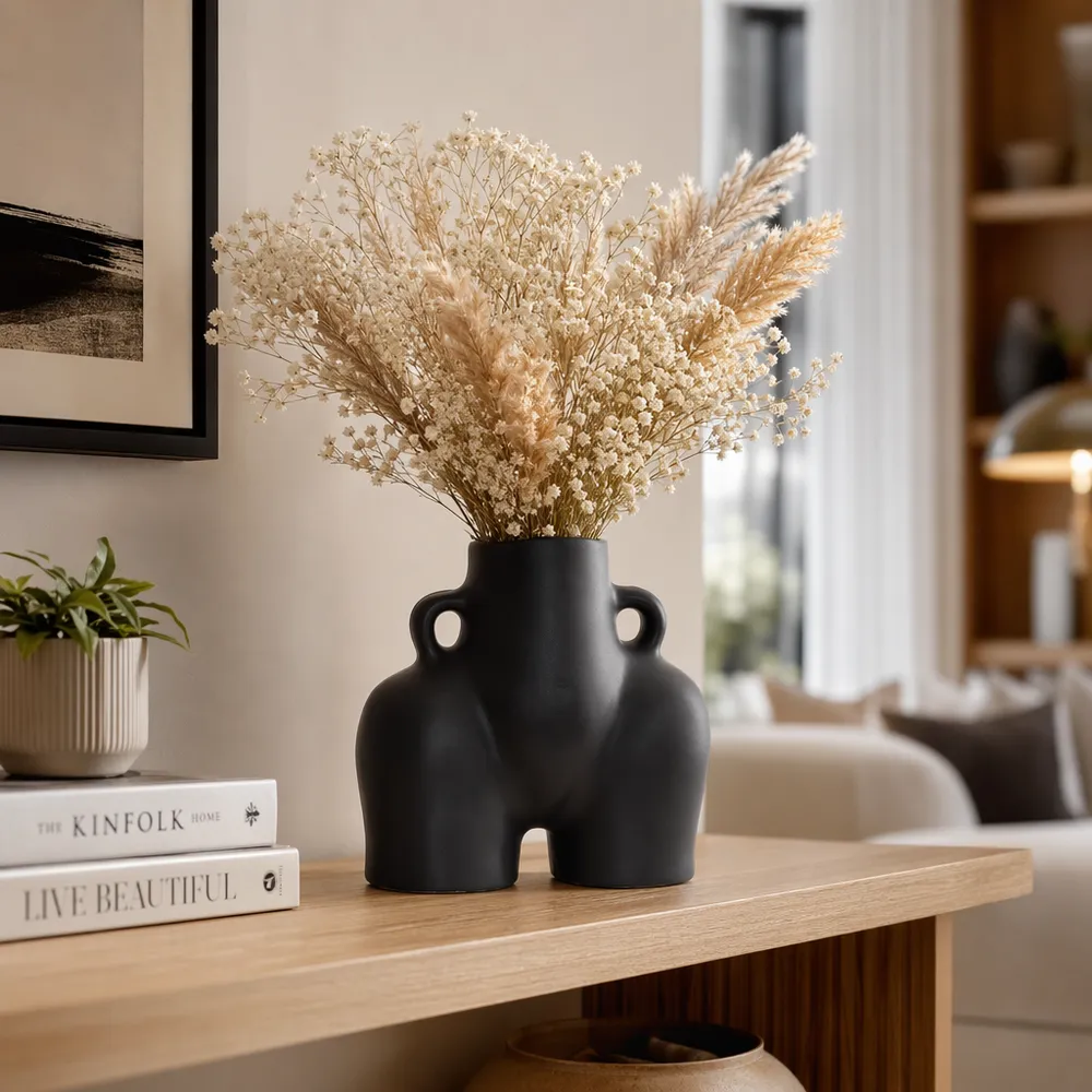 HELENAOAK BLACK VASE 6 (IN)