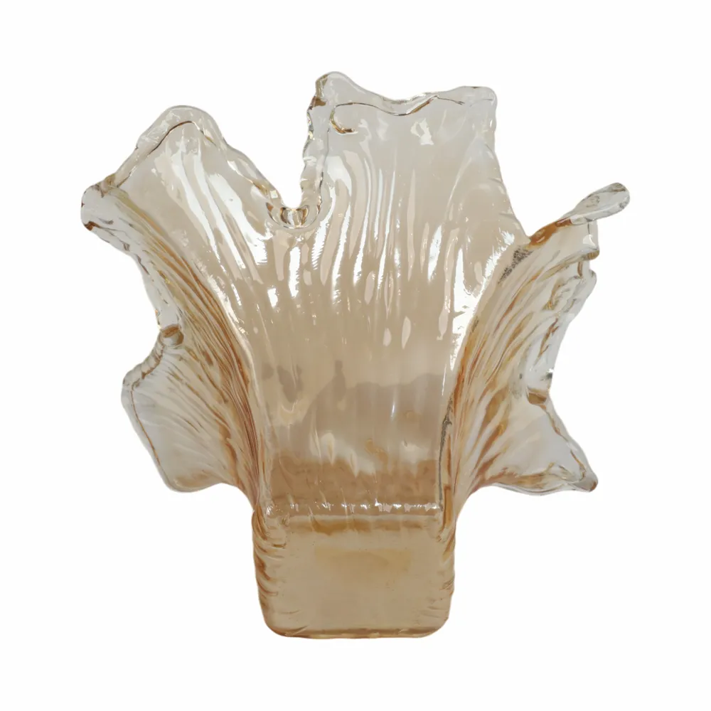 CLAYMORE BROWN GLASS VASE 12 (IN)