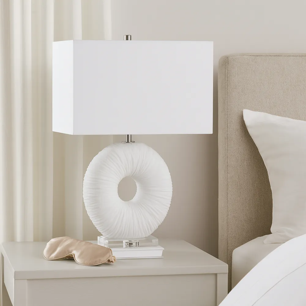 LANDONHAVEN WHITE LAMP 31 (IN)
