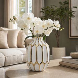 CALVINHAM WHITE VASE 8 (IN) 10