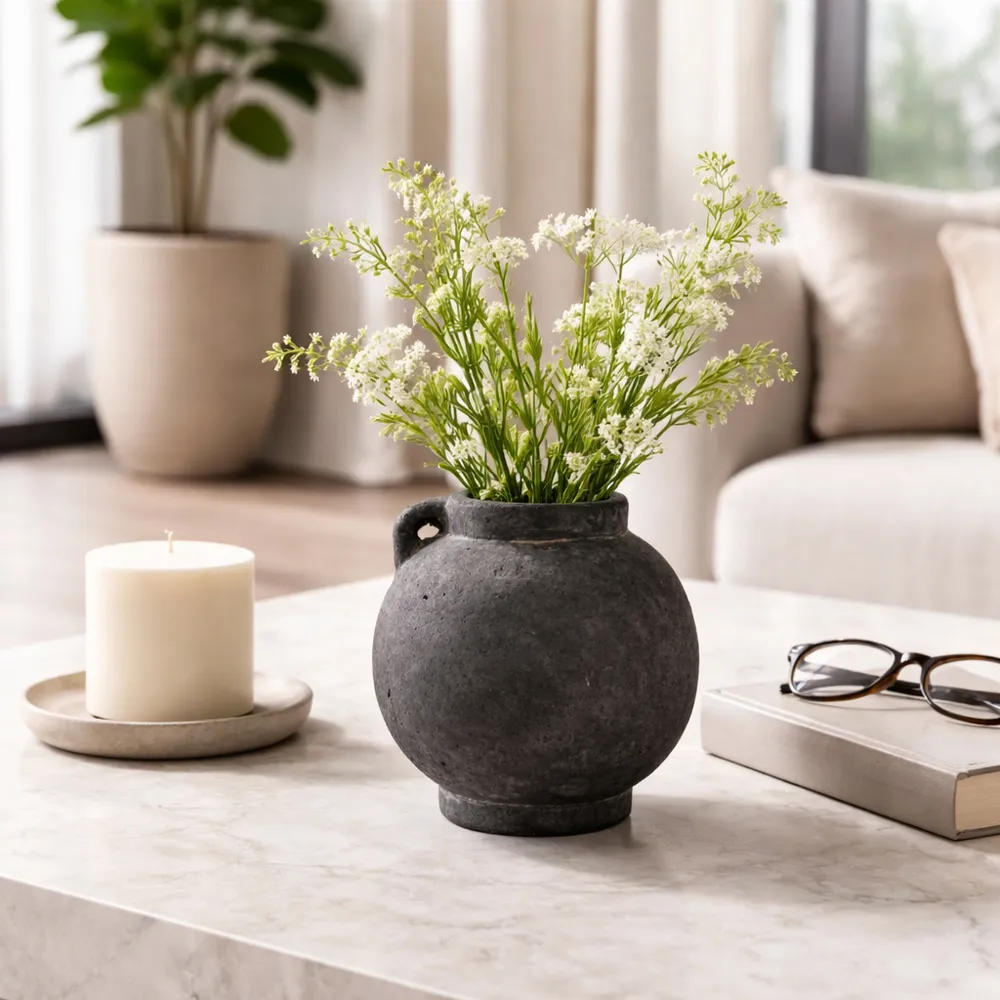 CORBINFORD BLACK VASE 8 (IN)