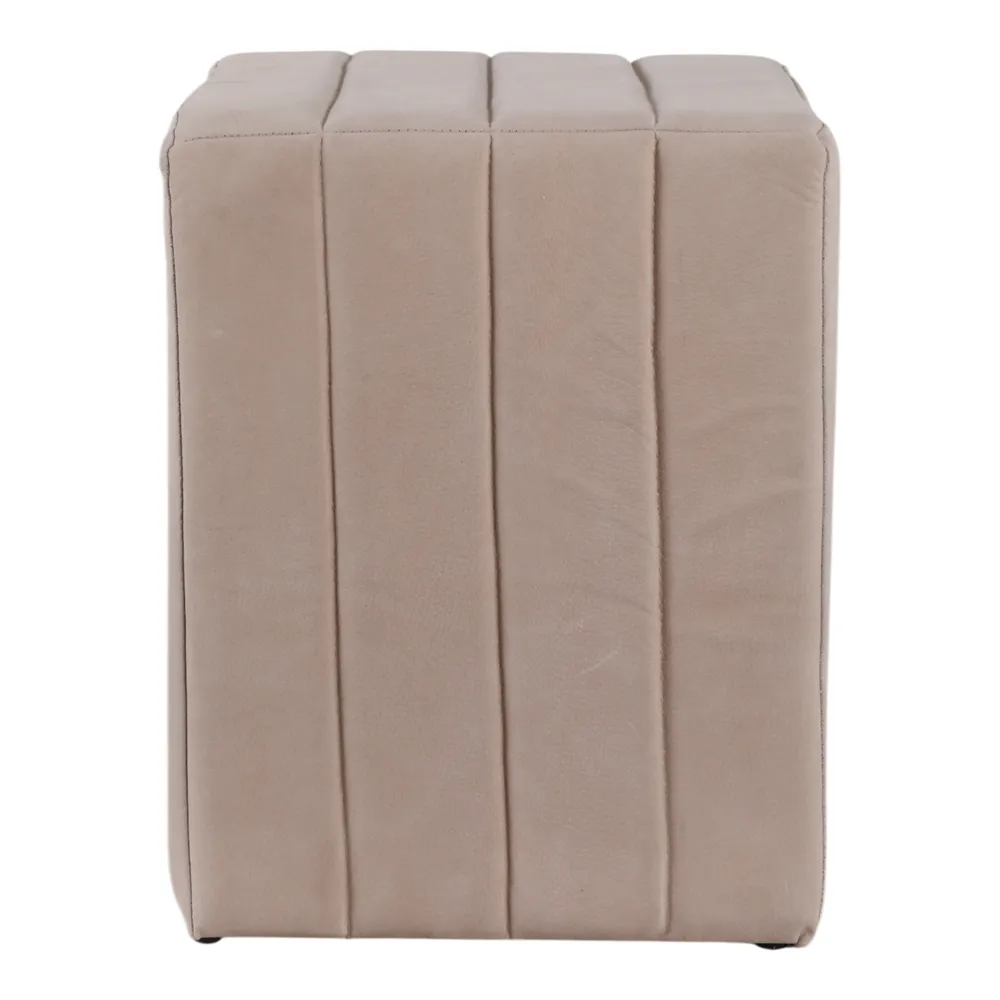 BRAECLIFF TAN OTTOMAN 19 (IN)