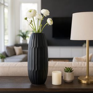 EVANDERGROVE BLACK VASE 16 (IN) 2