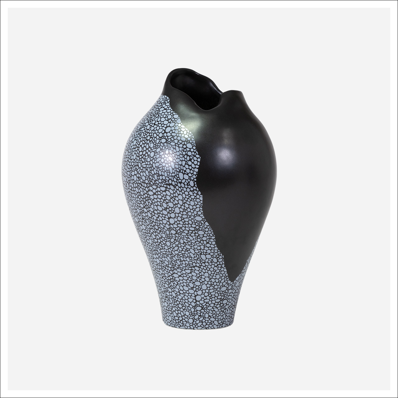 Callum Short Vase -SB