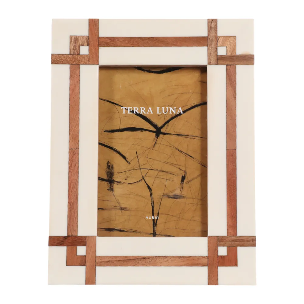DALEMORE IVORY FRAME 9 (IN)