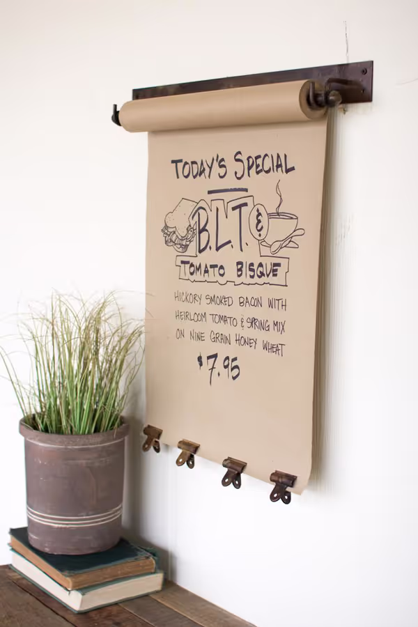 Hanging Note Roll with 4 Brass Finish Clips / 22"