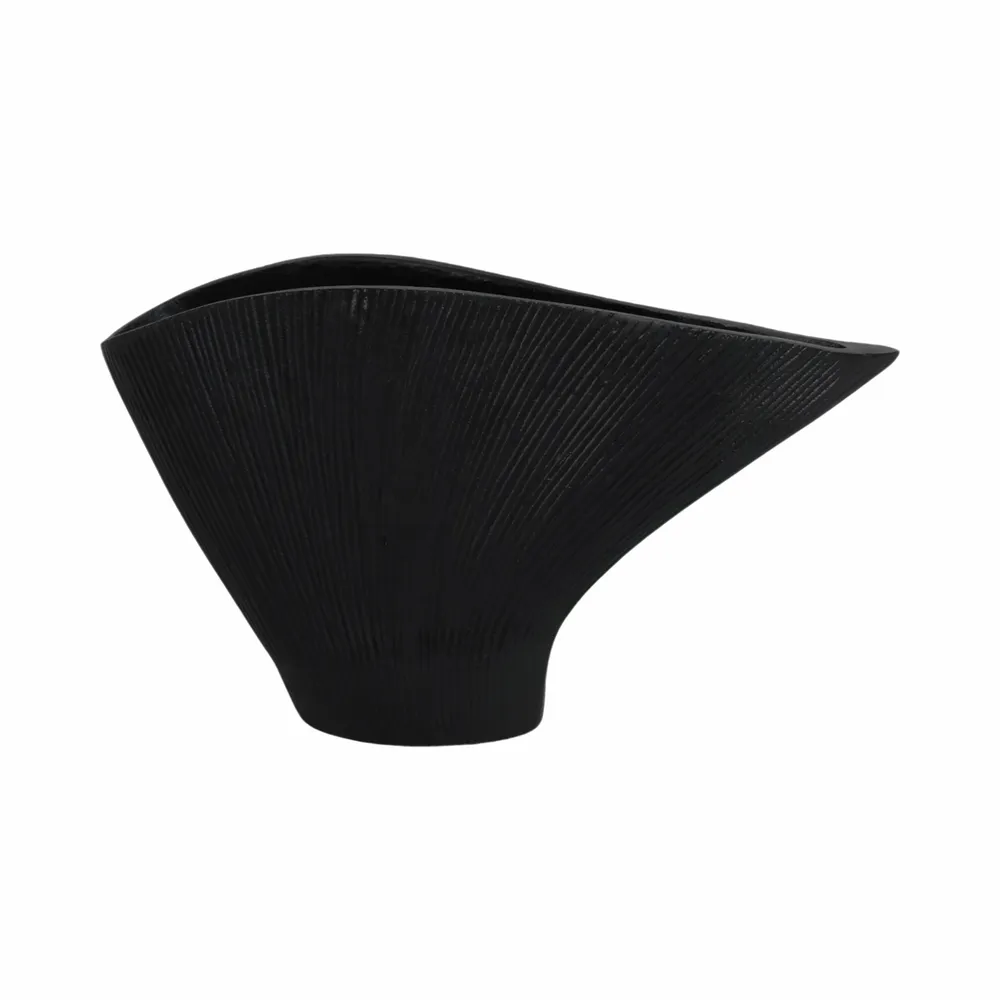 CALDERWORTH BLACK VASE 7 (IN)