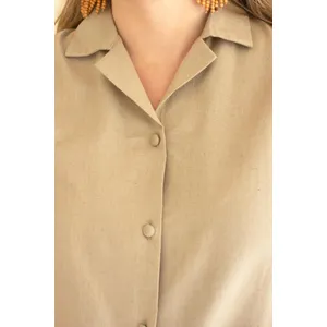 Short-Sleeve Button-Front Blouse with Collar / Oatmeal 3