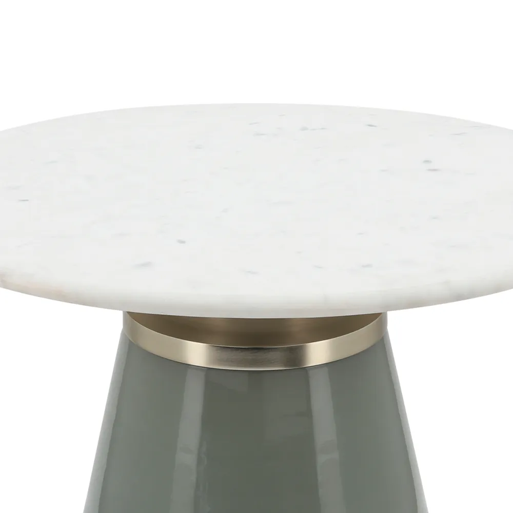 ROWANBURN GRAY COFFEE TABLE 17 (IN)