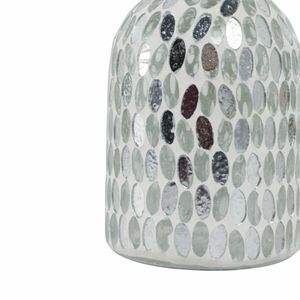 CEDARSHAW WHITE GLASS VASE 8 (IN) 6