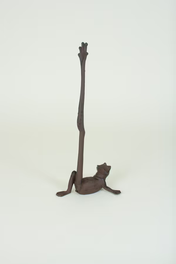 Cast Iron Frog Paper Towel Holder