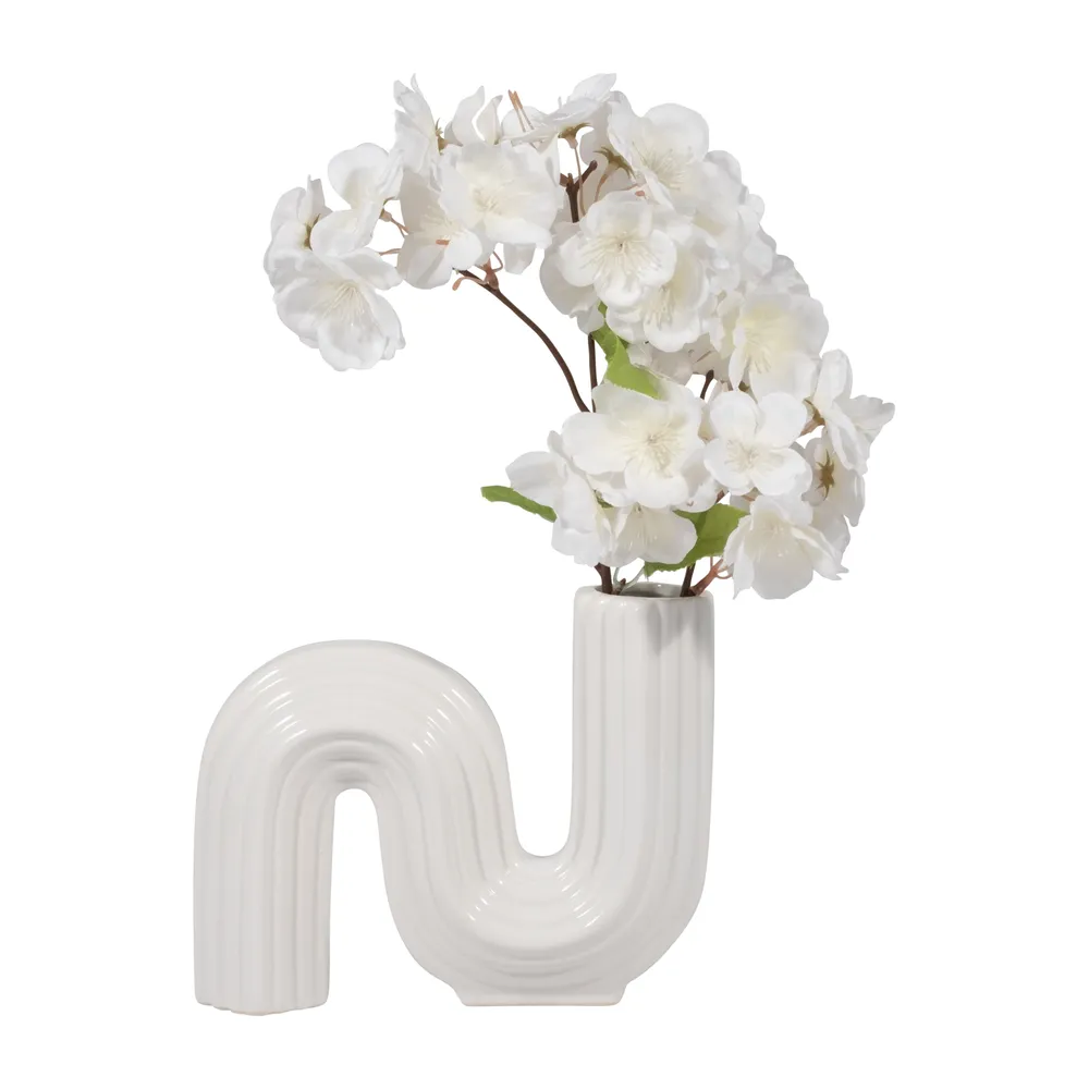 RAYMONDROSE WHITE VASE 6 (IN)
