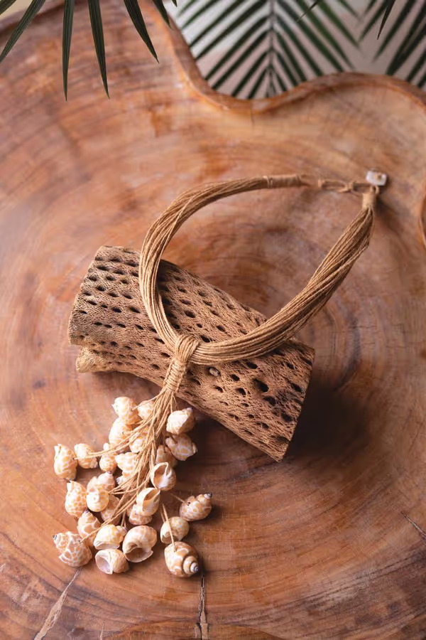 Multi-Layered Natural Jute with Shell Cluster Necklace