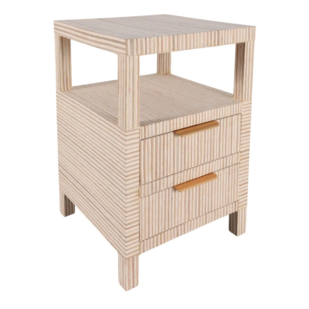 DUNCANMORE IVORY TABLE 26 (IN)