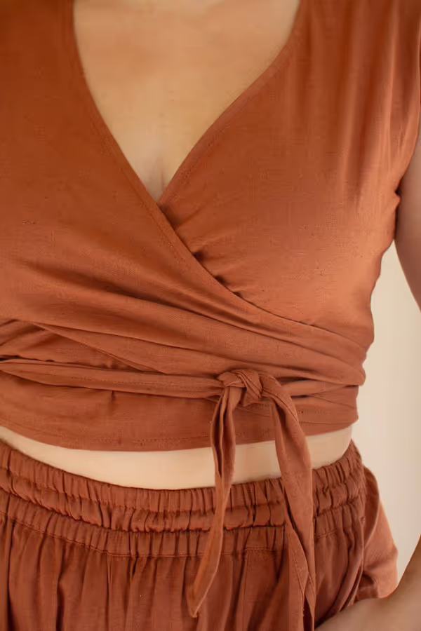 Convertible Wrap Blouse / Cinnamon
