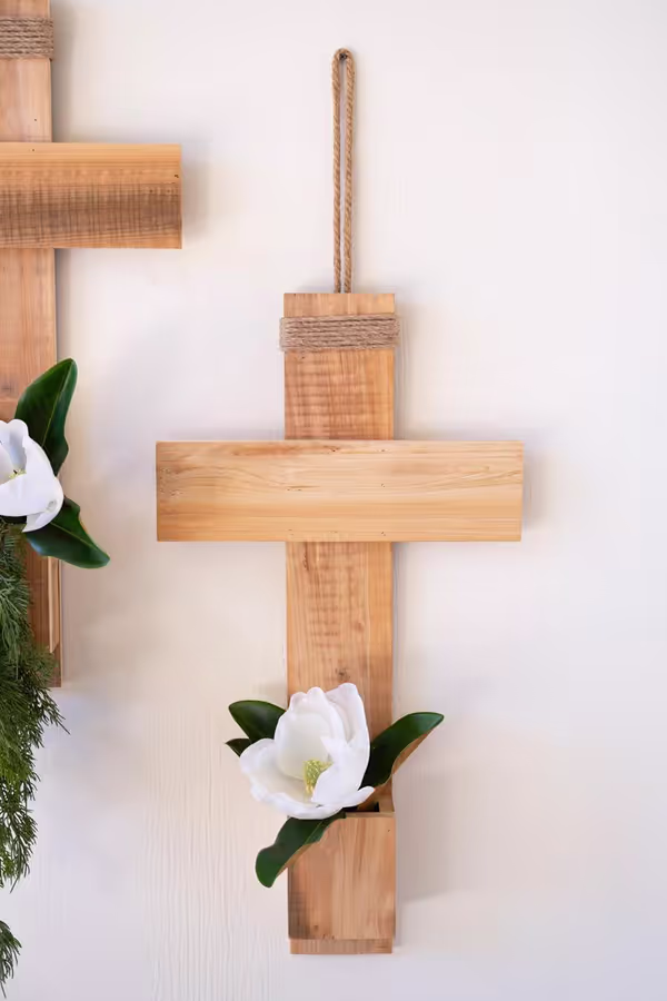 Recycled Pine Cross Wall Planter