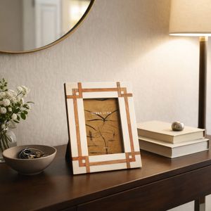 DALEMORE IVORY FRAME 9 (IN) 9