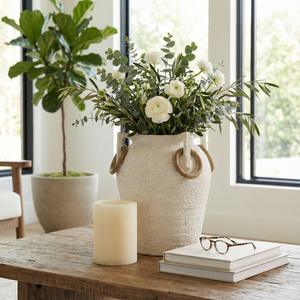 JASPERGROVE IVORY VASE 20 (IN) 12