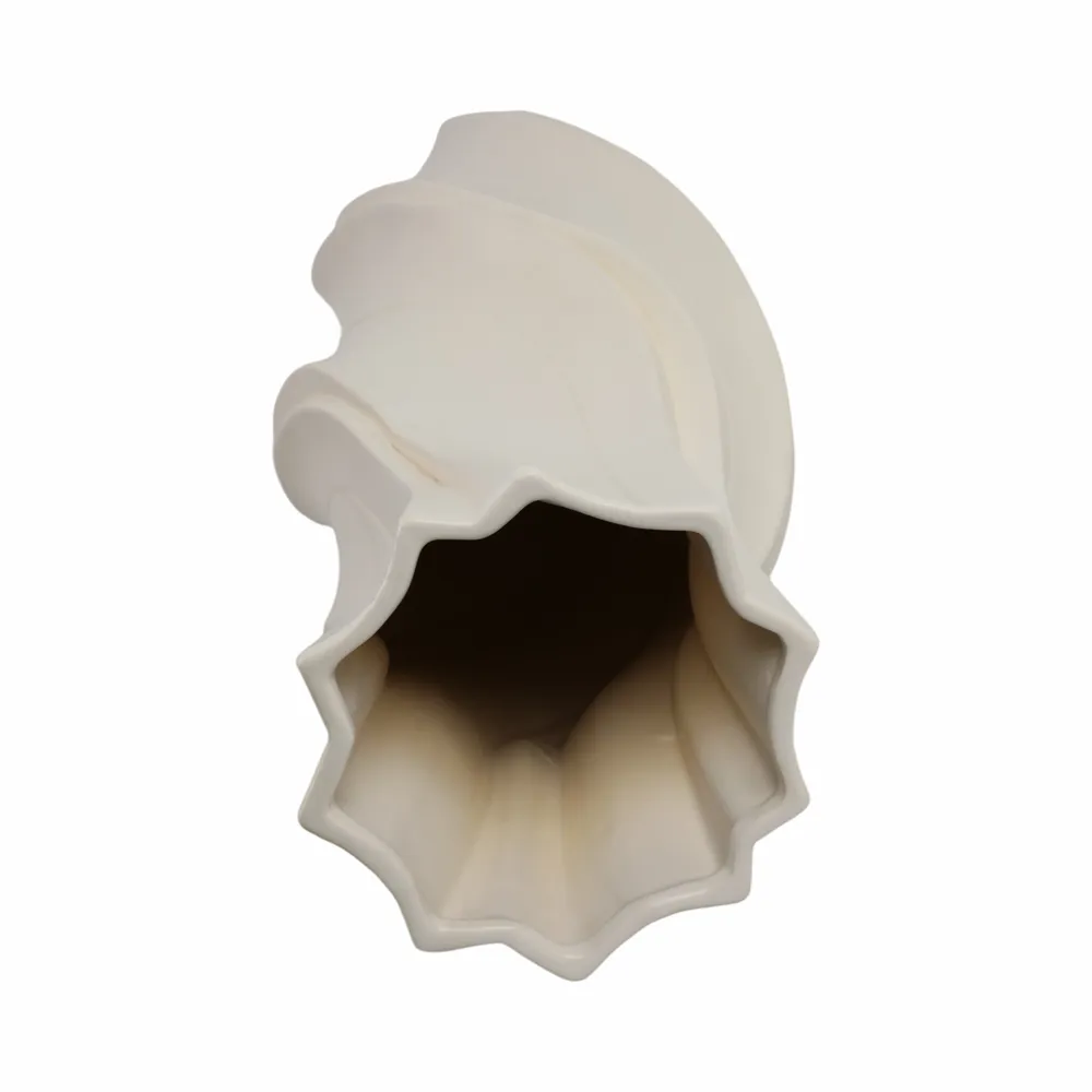 DORIANWIND IVORY VASE 30 (IN)