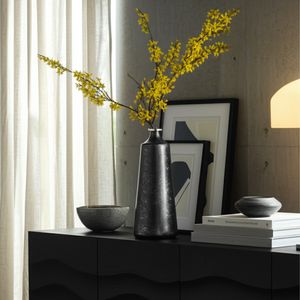 GRISHAMSHAW BLACK GLASS VASE 21 (IN) 10