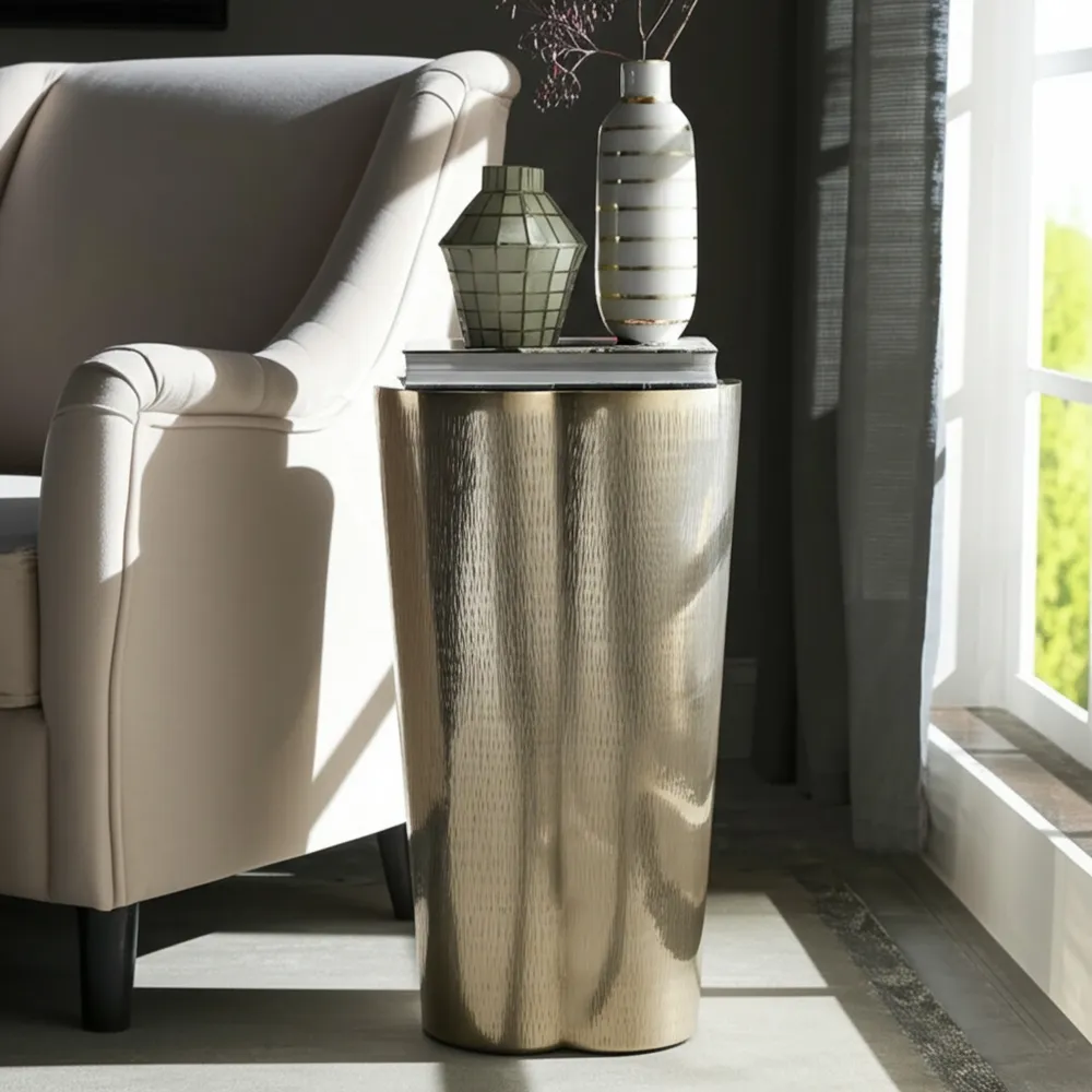 GALTONPARK GOLD TABLE 26 (IN)