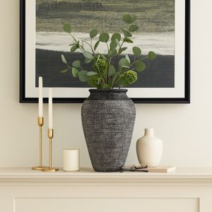 CARLINLAKE BLACK VASE 16 (IN) 12
