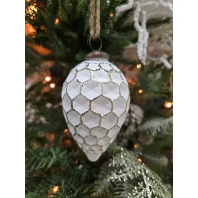 Small Wintery Honeycomb 4x3x3in
