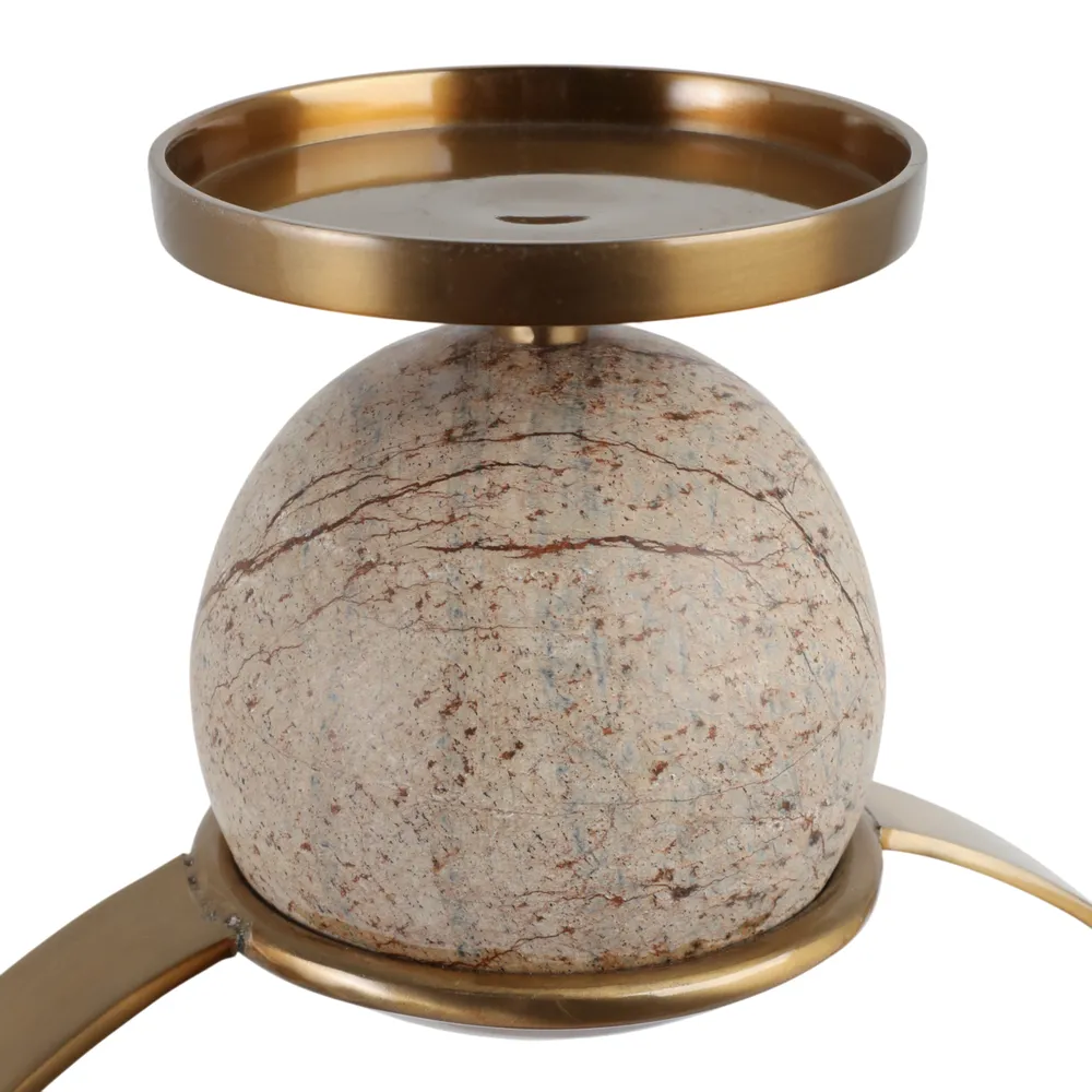 GRAYDONDALE GOLD CANDLE HOLDER 26 (IN)
