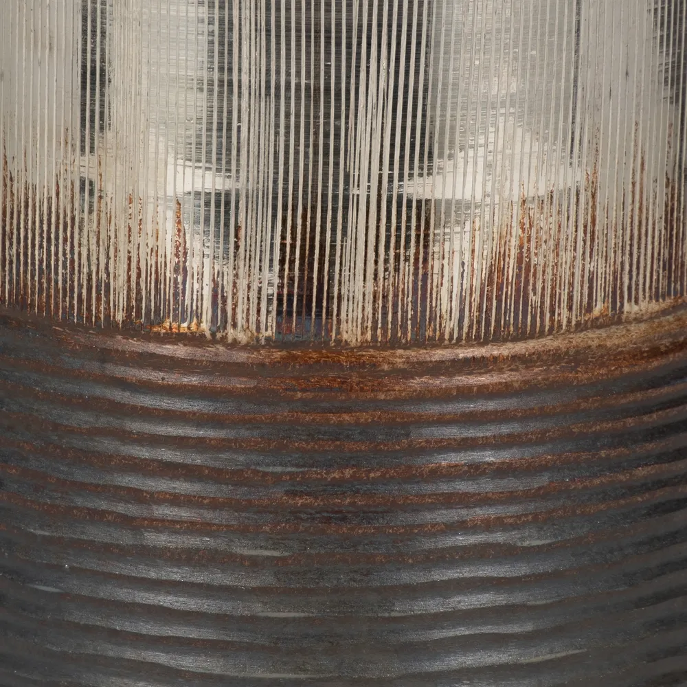 ARLOROSE SILVER GLASS VASE 9 (IN)