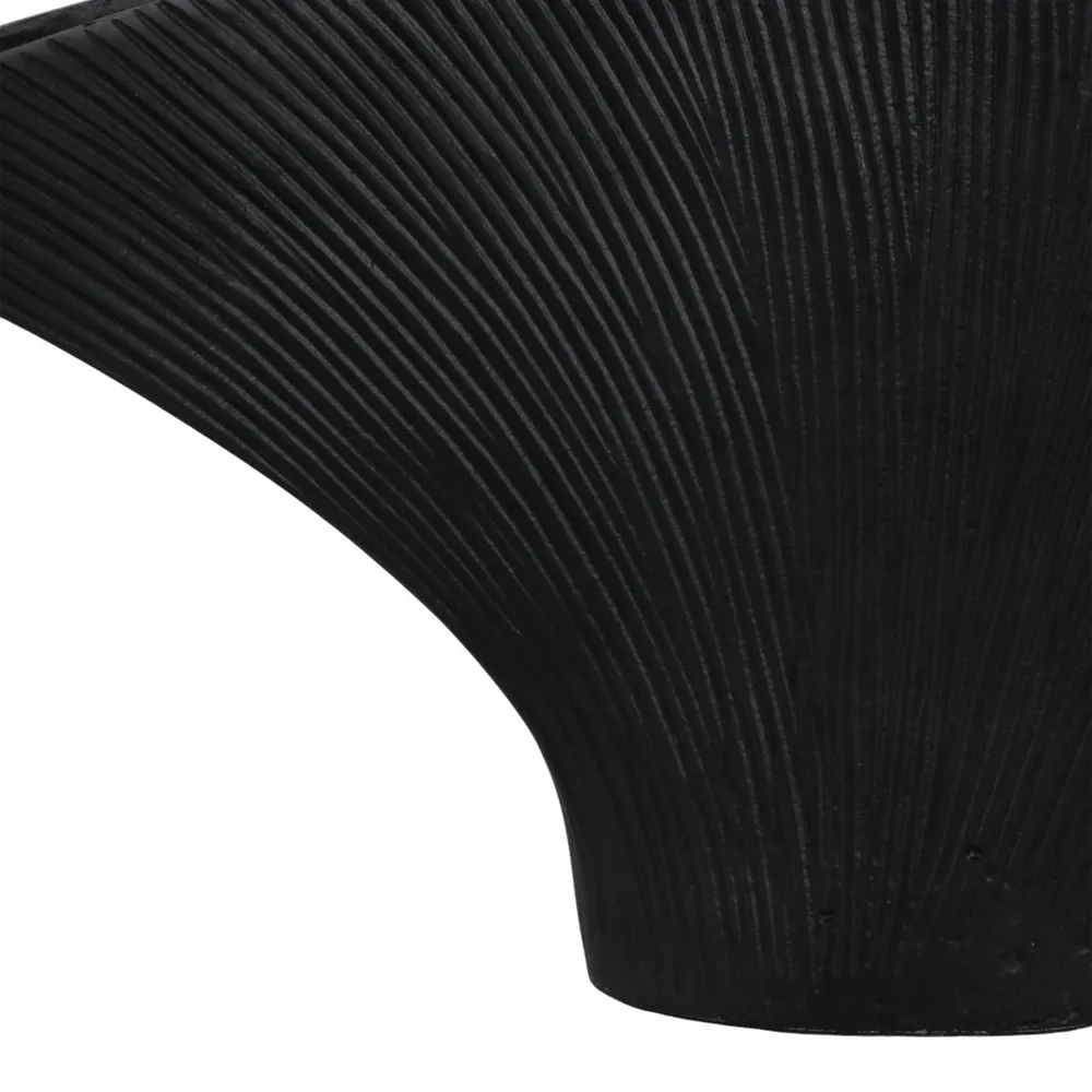 CALDERWORTH BLACK VASE 7 (IN)
