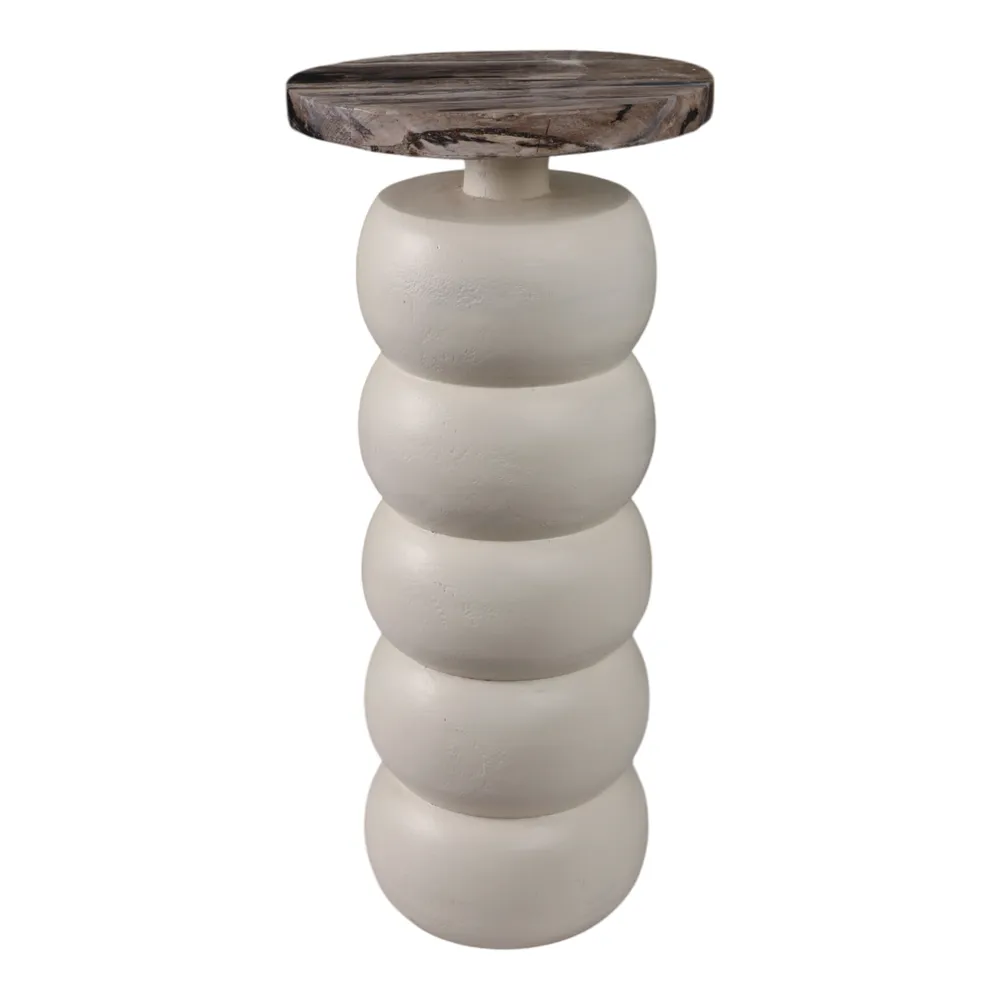 HARLEYHAVEN WHITE ACCENT TABLE 22 (IN)