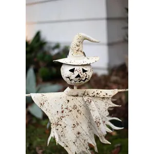 Rustic White Metal Scarecrow Yard Stake 2
