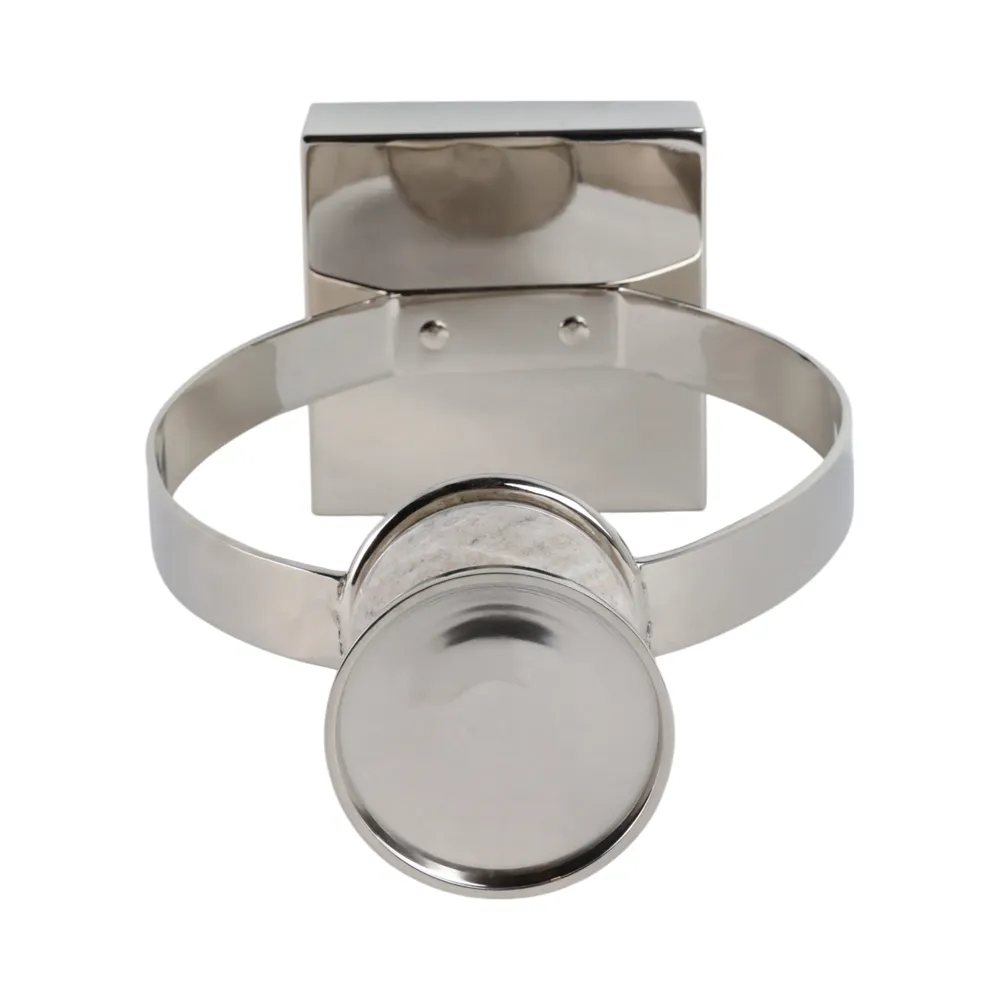 GRAYDONDALE SILVER CANDLE HOLDER 21 (IN)